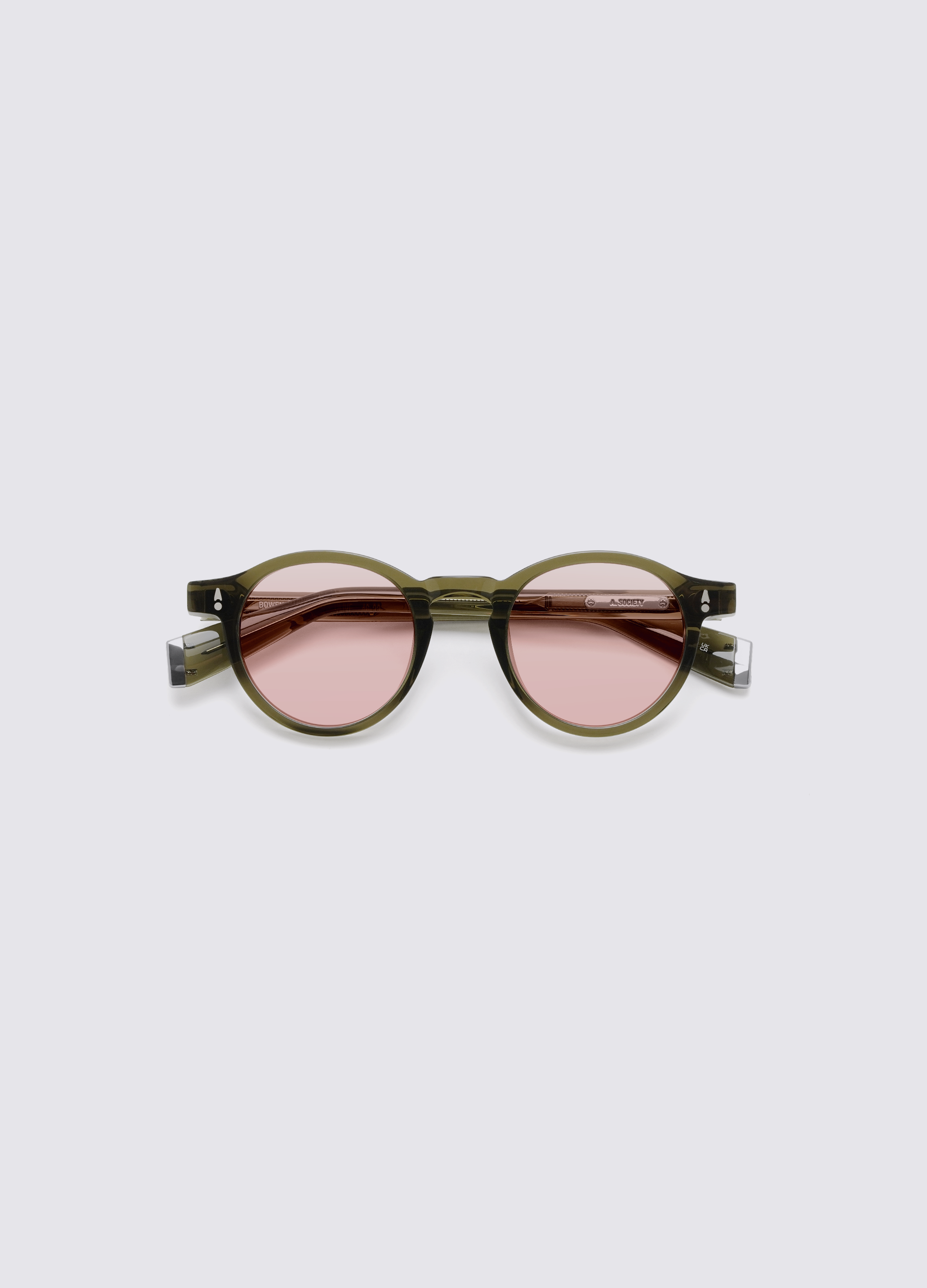 BOWEN_OLIVE_LIGHTPINKCOSMETIC_STANDARD
