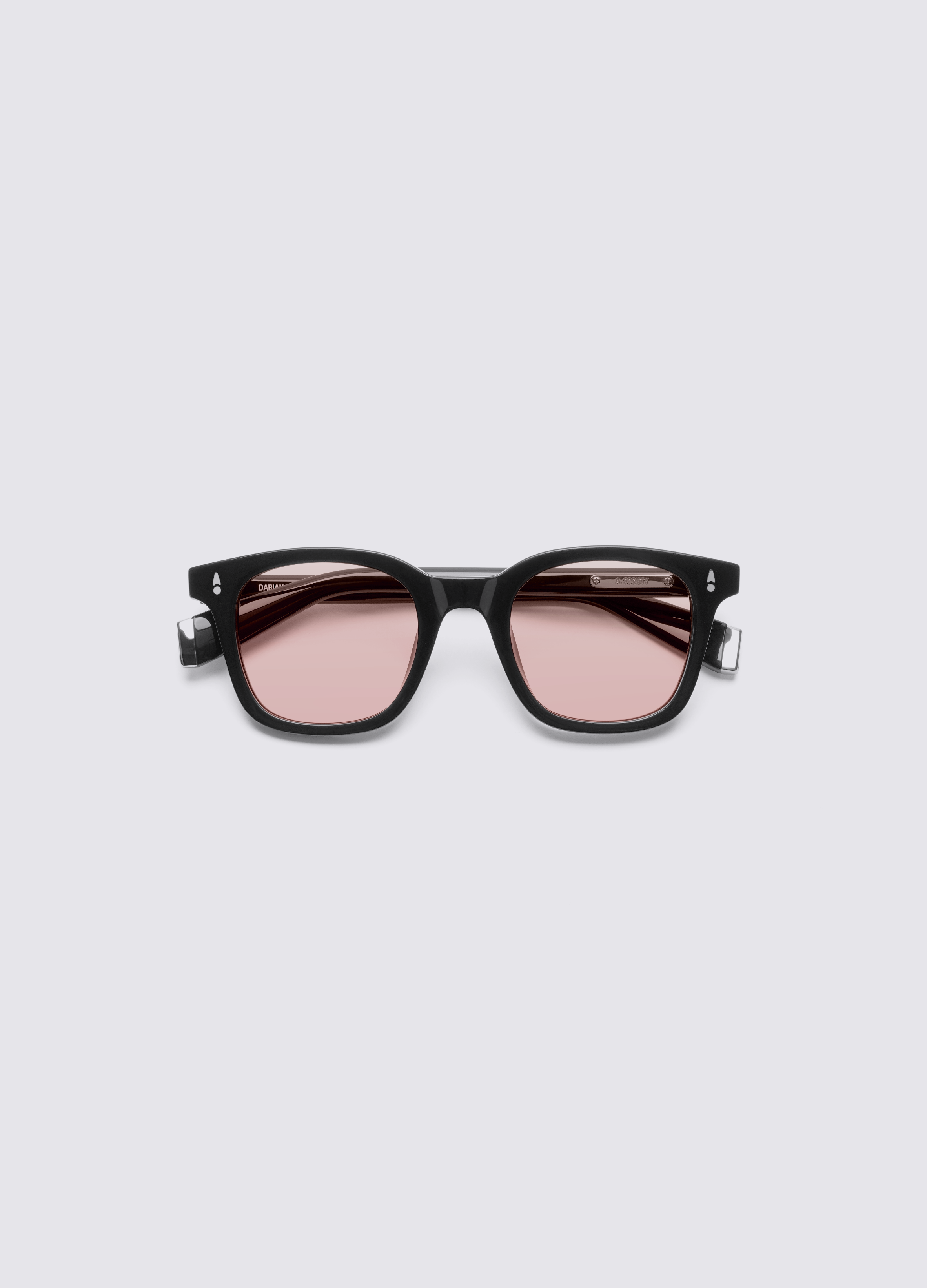 DARIAN_BLACK_LIGHTPINKCOSMETIC_STANDARD