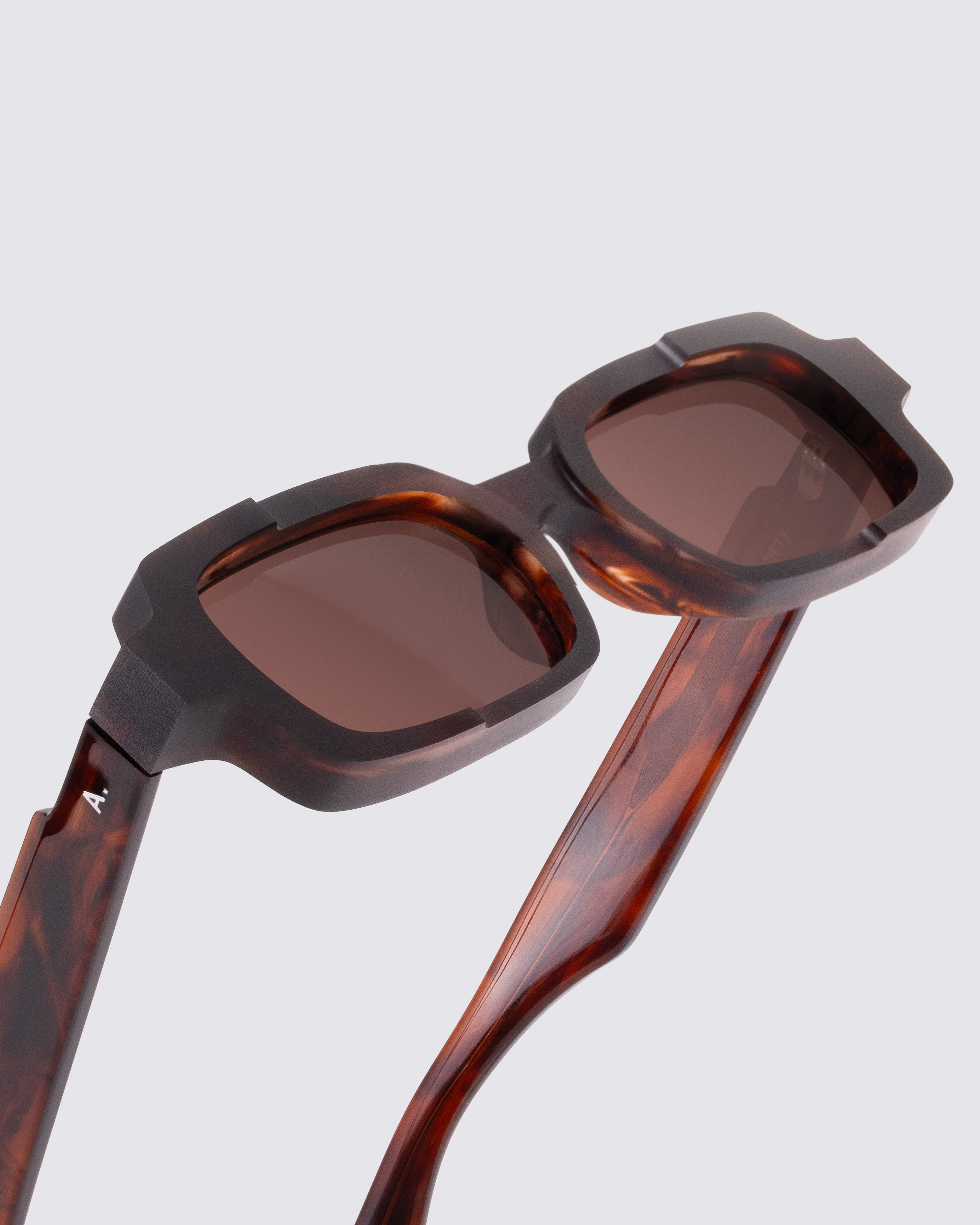 Brown Havana