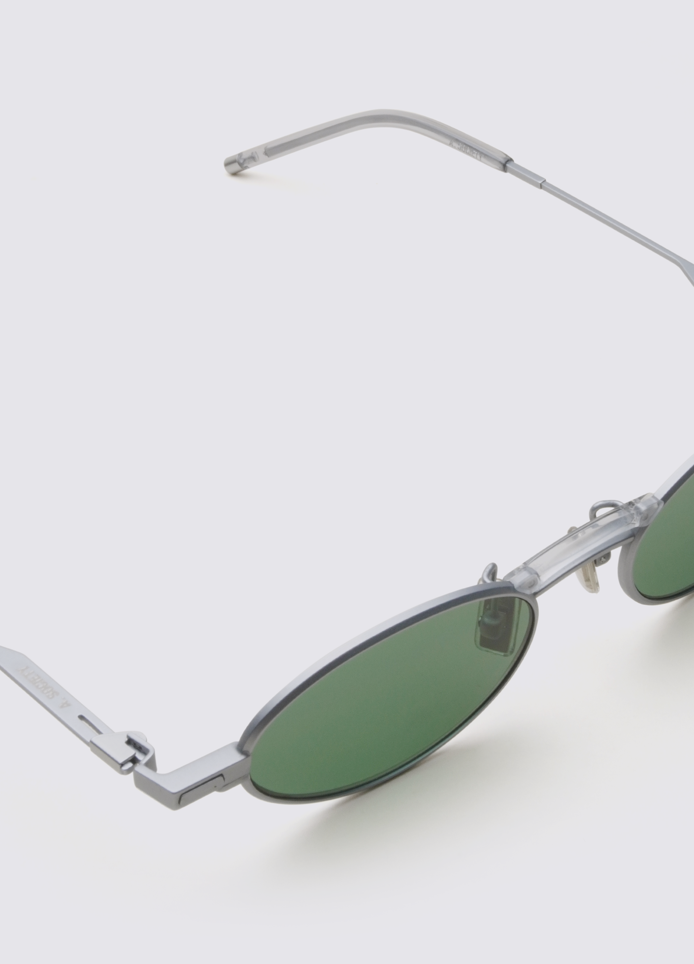 JONAS - Thin Titanium